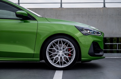 Ford japan racing rim details