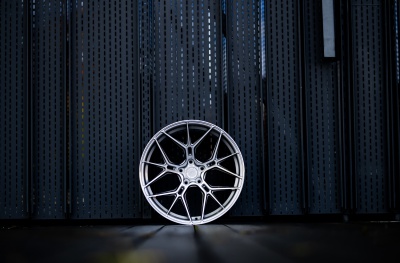 JR51 Titanium Machined Face