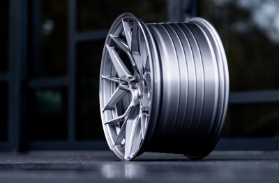 JR51 Titanium Machined Face