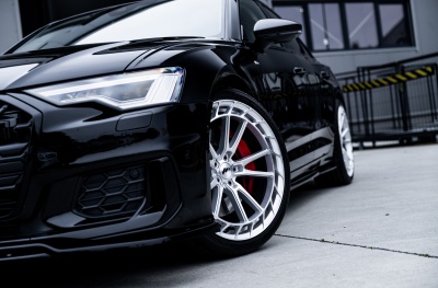 Audi japan racing wheels details