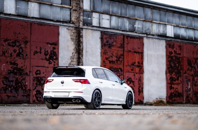 Volkswagen Golf / R / GTI