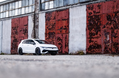 Volkswagen Golf / R / GTI