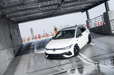 Volkswagen Golf / R / GTI