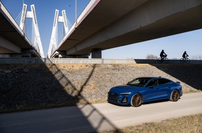 Audi JR52