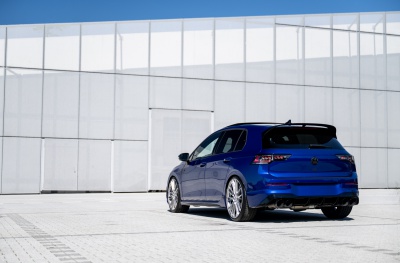 Volkswagen Golf / R / GTI