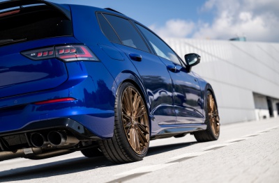 Volkswagen Golf / R / GTI