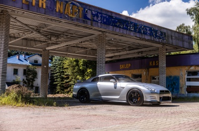 Nissan GTR